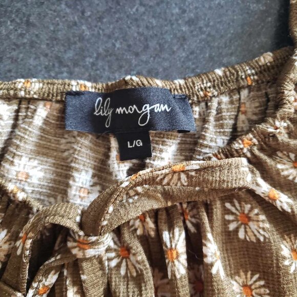 Women's Lily Morgan Shirt - Picture 3 of 3